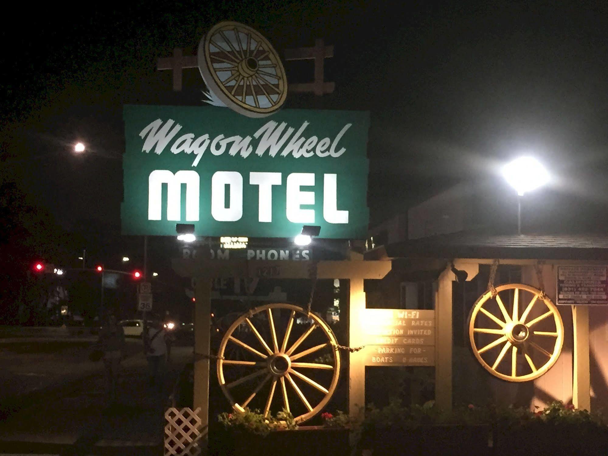 Wagon Wheel Motel Salinas Buitenkant foto